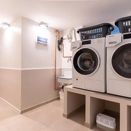 Apartman 4 *